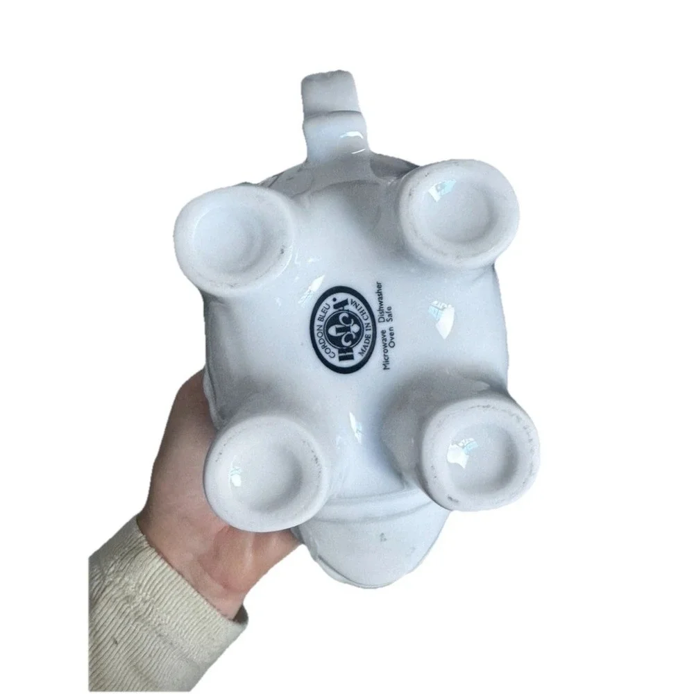 CIA Cordon Bleu Elephant Teapot White Microwave Dishwasher Oven Safe with‎ Lid